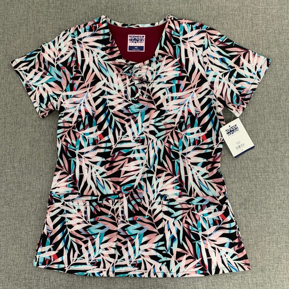 Brand New! Strictly Scrubs Stretch Top Women's XS Multicolor Comfortable Soft‎